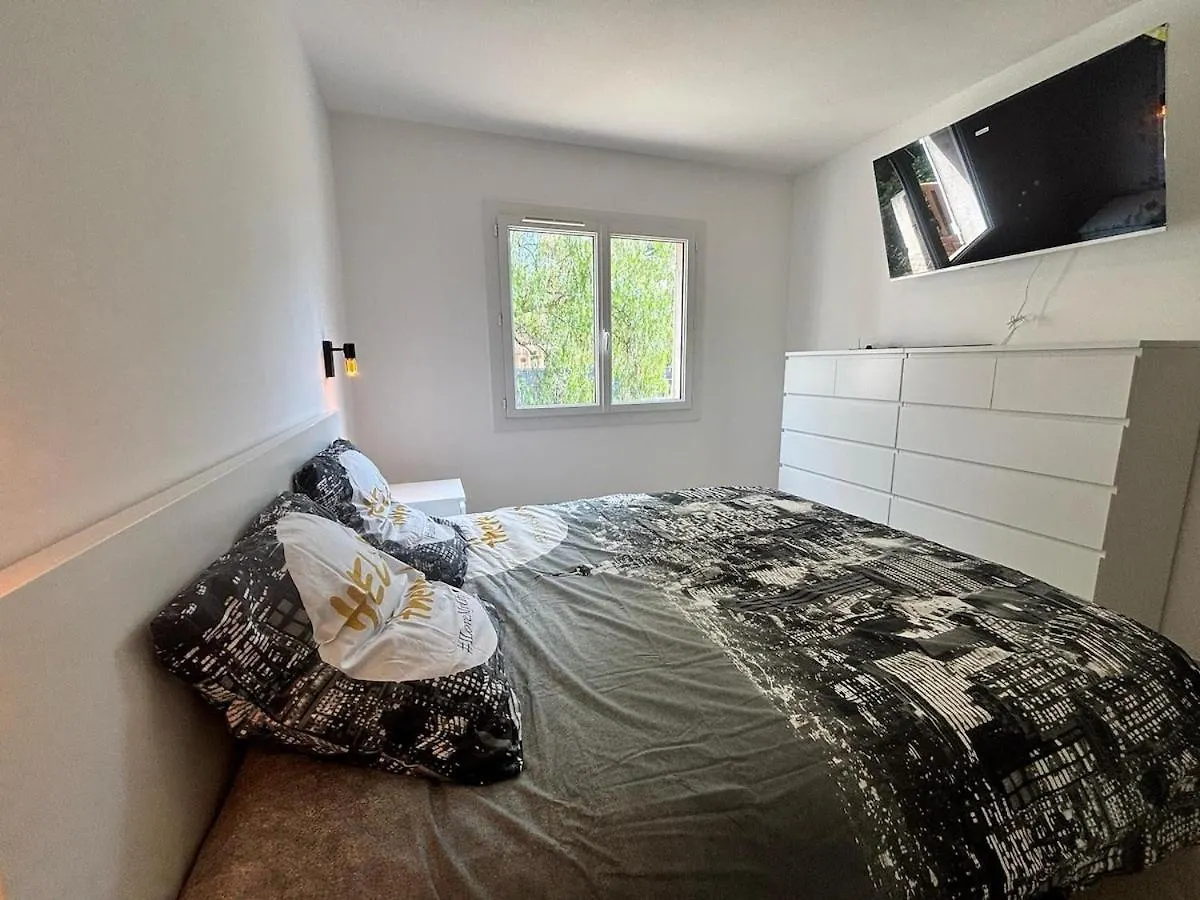 Sainte-Maxime Apartment Avec Jardin 40M 0*,
